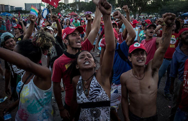Brasil: Declaración del Movimiento Sin Tierra sobre el Impedimento de la presidenta Dilma